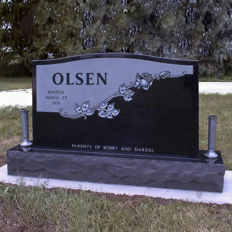 Batu Nisan Marmer Pola Mawar Kontras Hitam-Putih