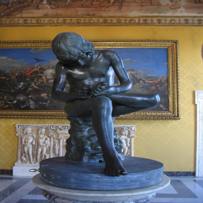 Patung Manusia Marmer Luar Ruangan Tahan Lama dari Seorang Anak Laki-Laki Menarik Duri dari Kakinya, Desain Eropa