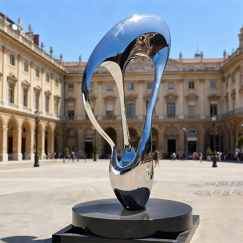 Patung Baja Tahan Karat yang Dipoles Cermin